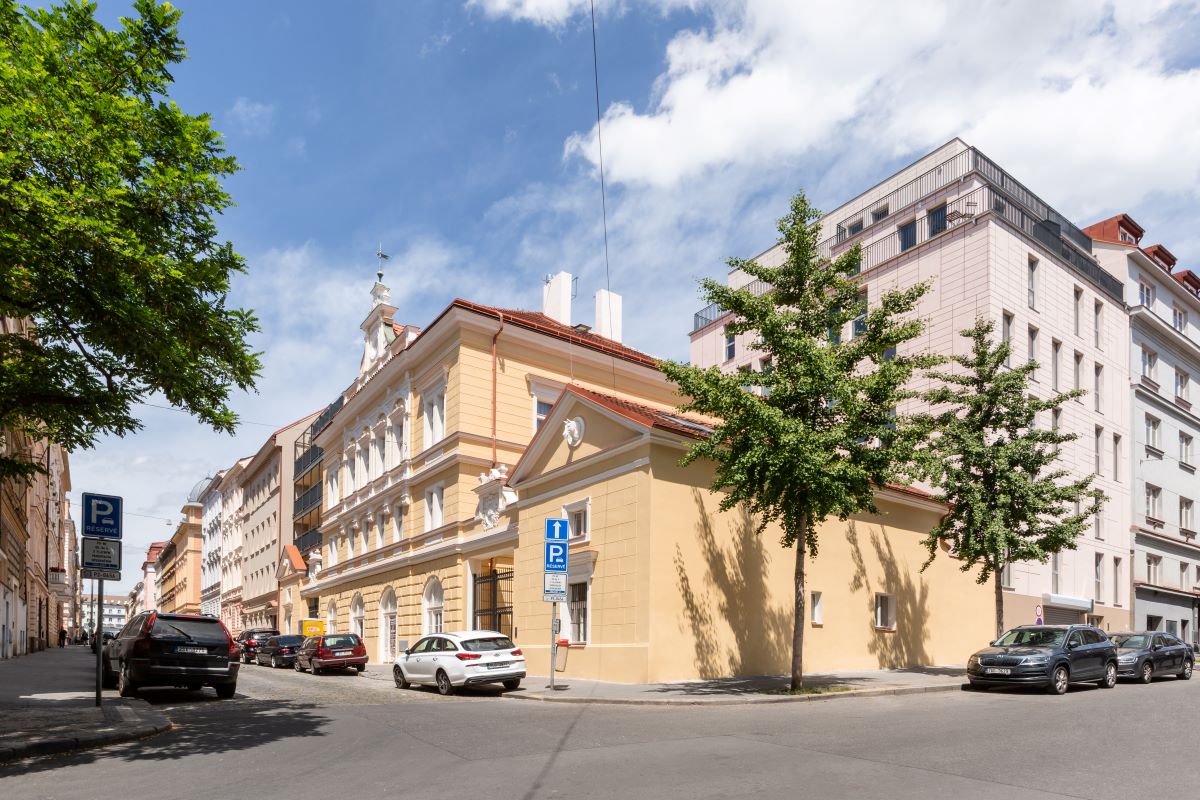 Cavallo Plaza
